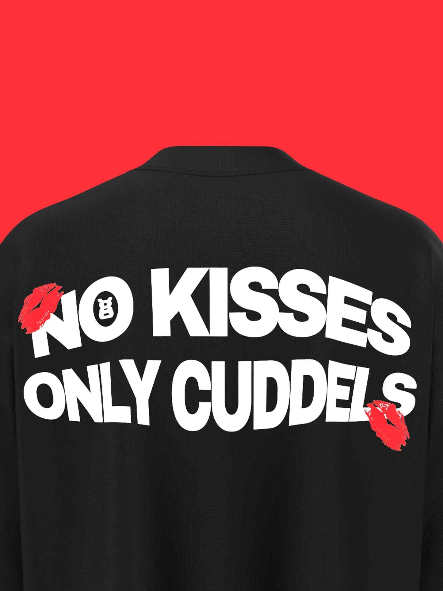 ONLY CUDDLES – Midnight Statement T-SHIRT [UNISEX]